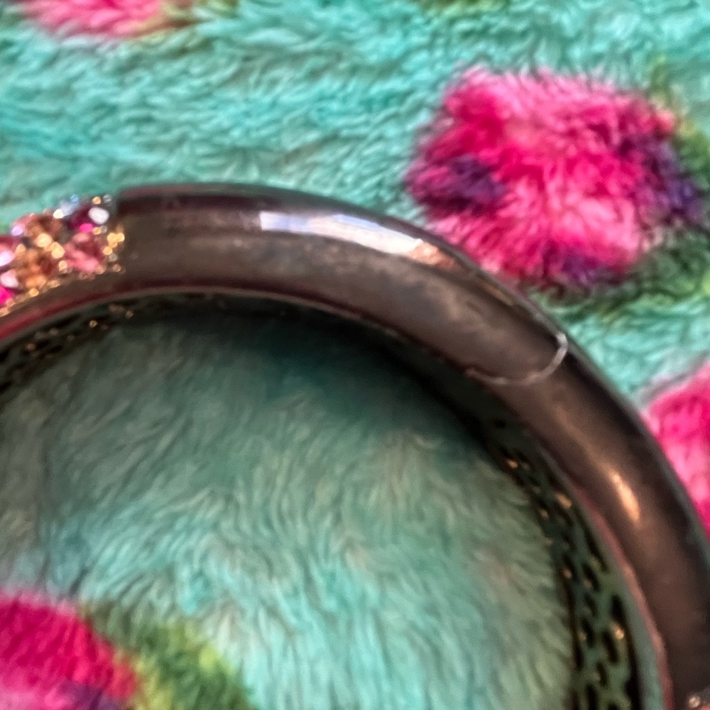 HSN Joan Boyce Hematite Tone "Kissable" Pave Multi Crystal Cuff Bracelet - Picture 6 of 6